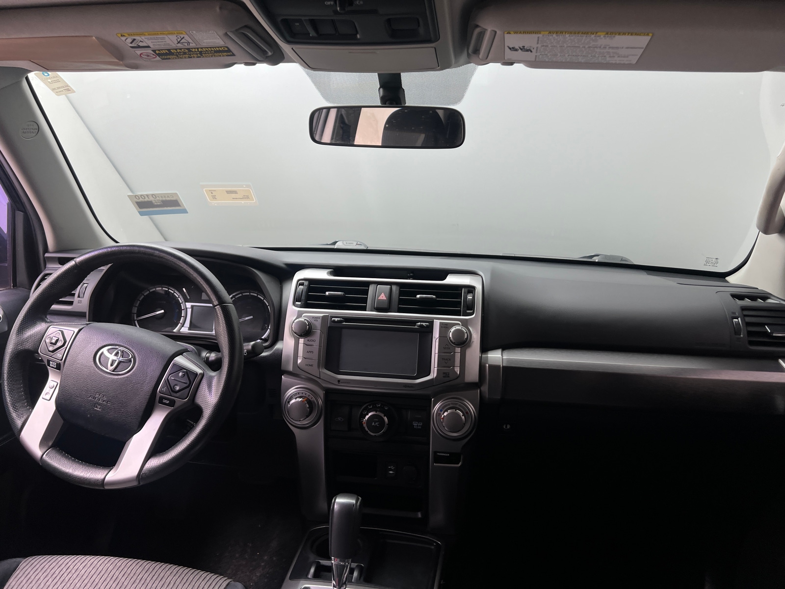 Thumbnail: 2015 Toyota 4Runner - 3