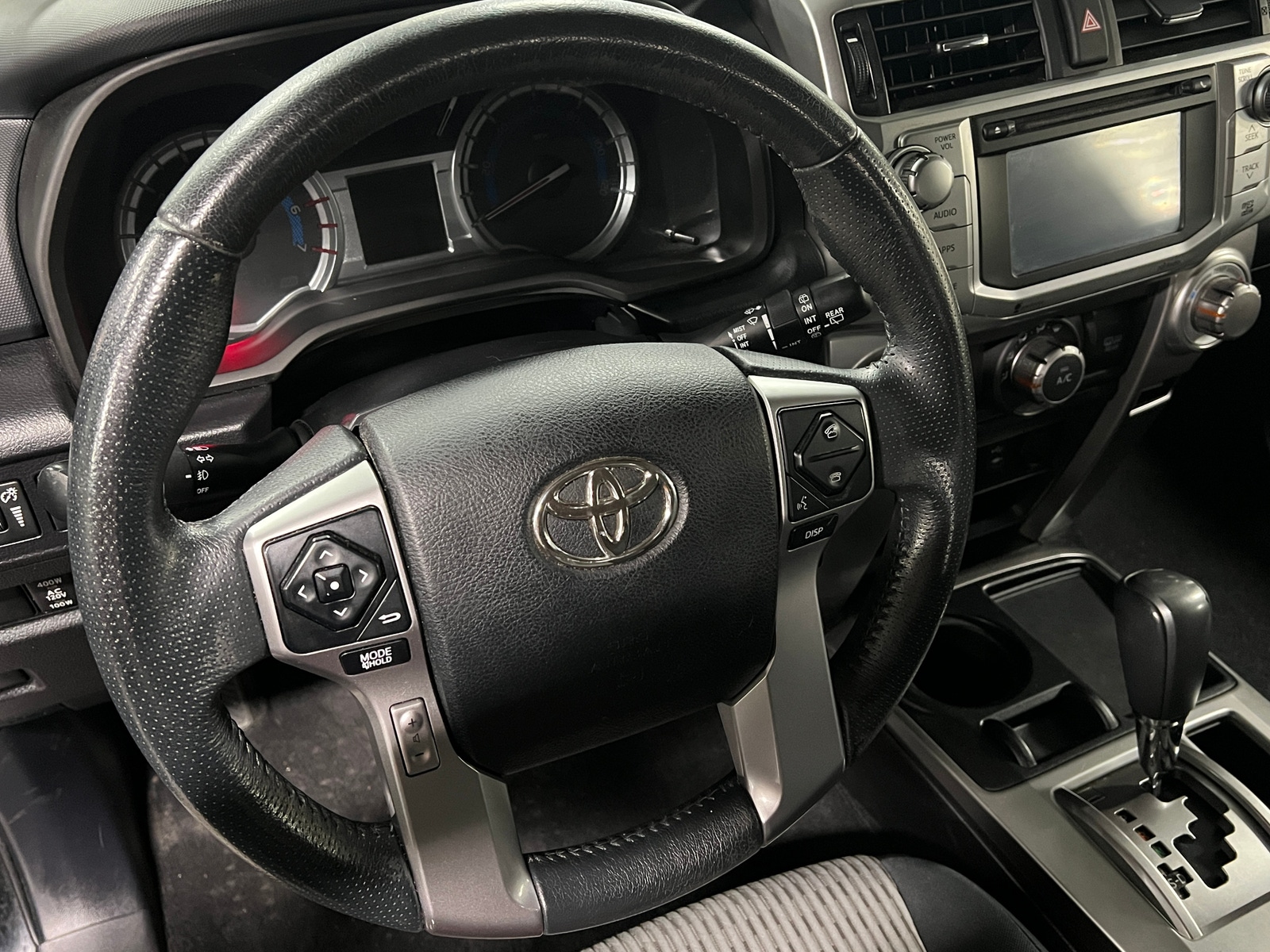 Thumbnail: 2015 Toyota 4Runner - 5