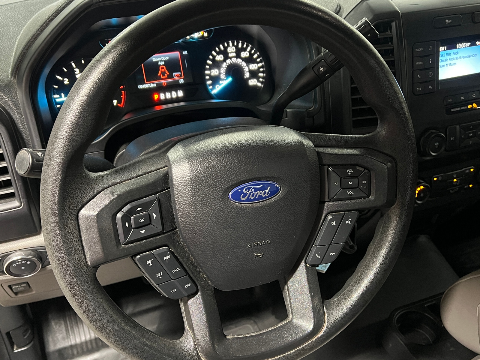 Thumbnail: 2019 Ford Econoline - 4