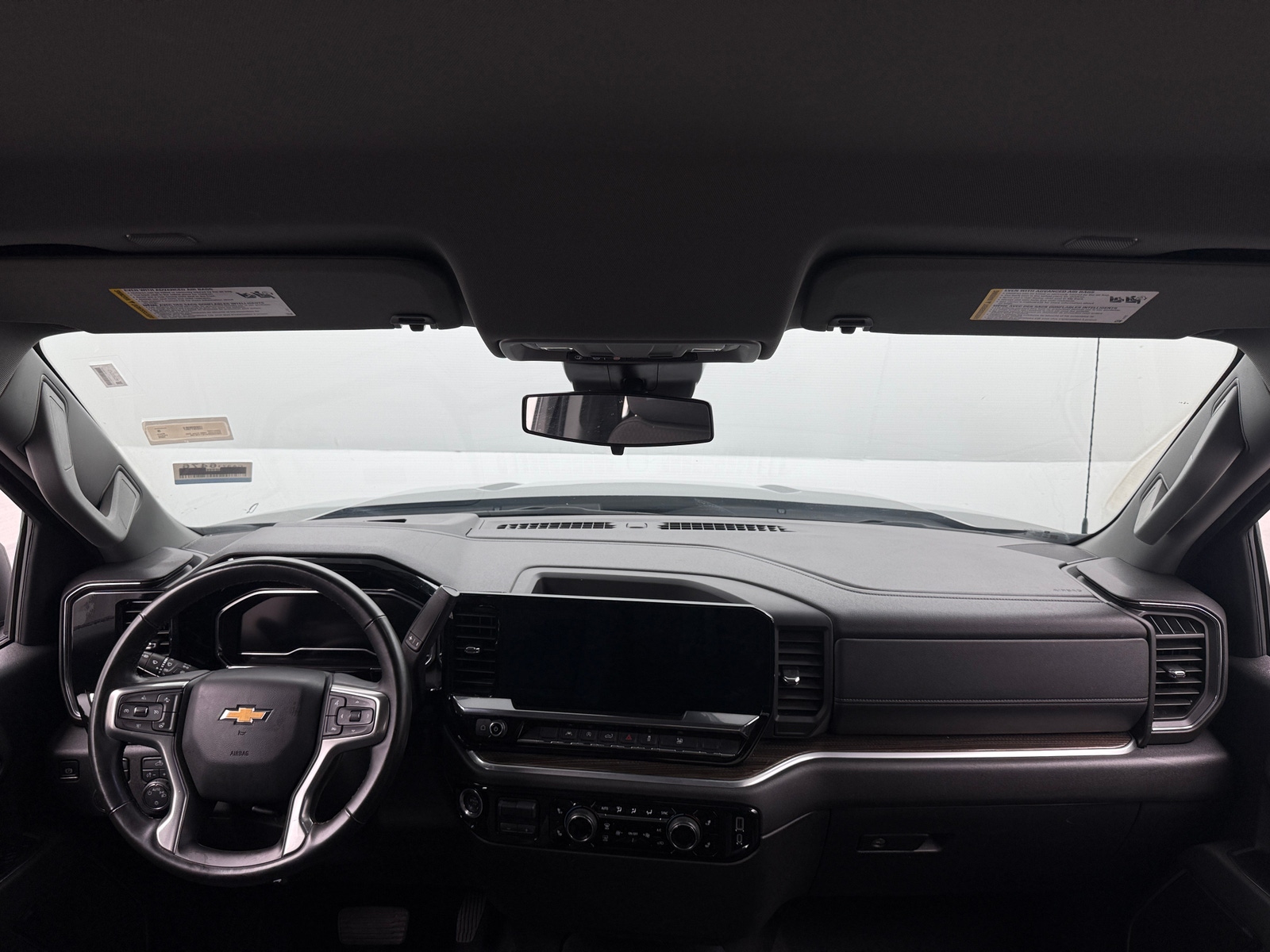 Thumbnail: 2025 Chevrolet Silverado 1500 - 3
