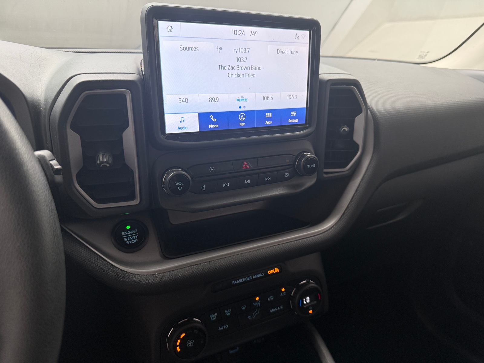 Thumbnail: 2021 Ford Bronco Sport - 4