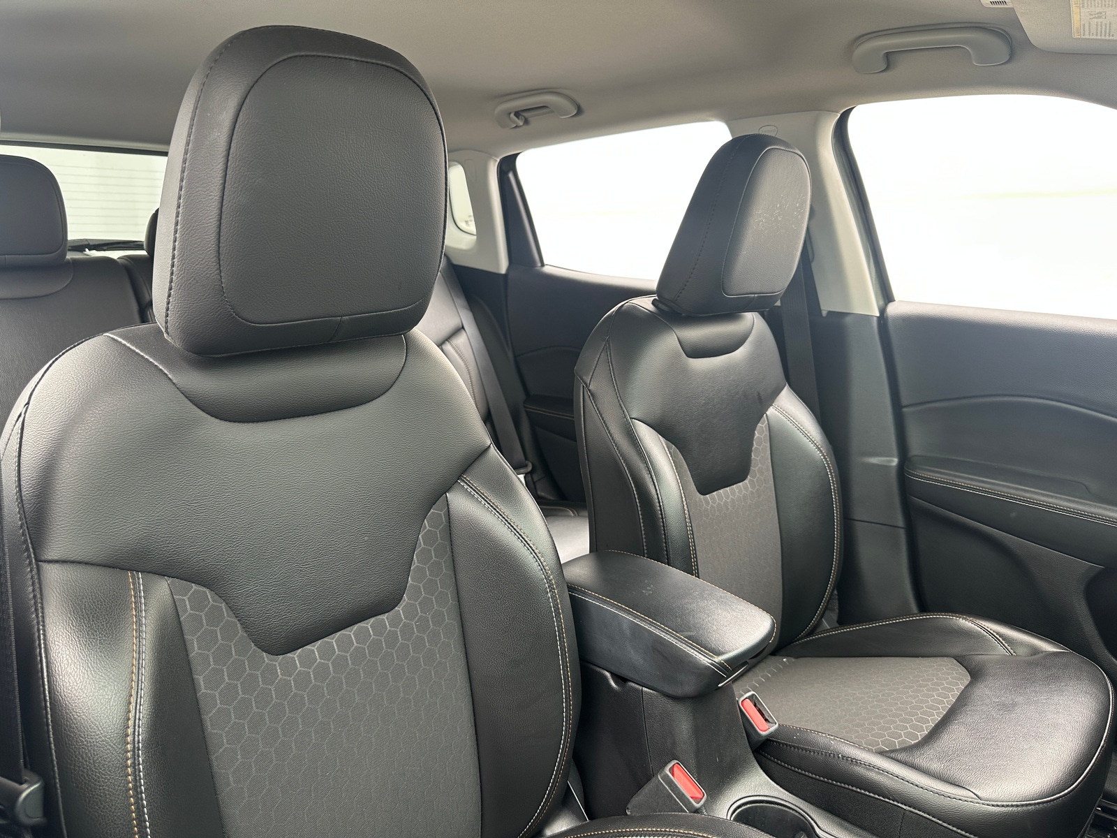 Thumbnail: 2018 Jeep Compass - 2