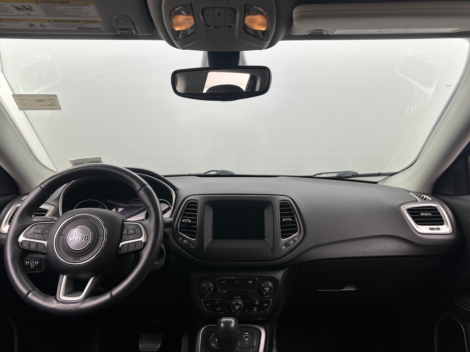 Thumbnail: 2018 Jeep Compass - 3