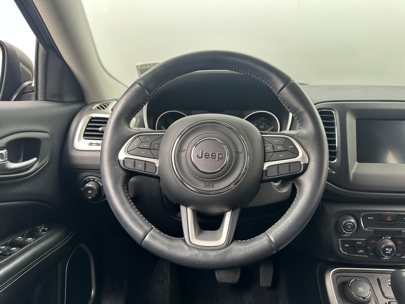 Thumbnail: 2018 Jeep Compass - 5