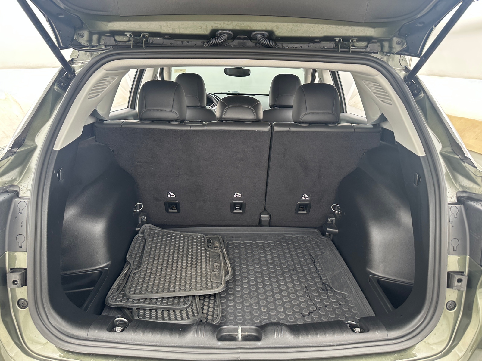 Thumbnail: 2018 Jeep Compass - 7