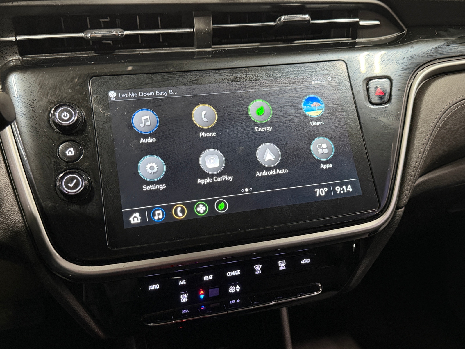 Thumbnail: 2023 Chevrolet Bolt EUV - 4