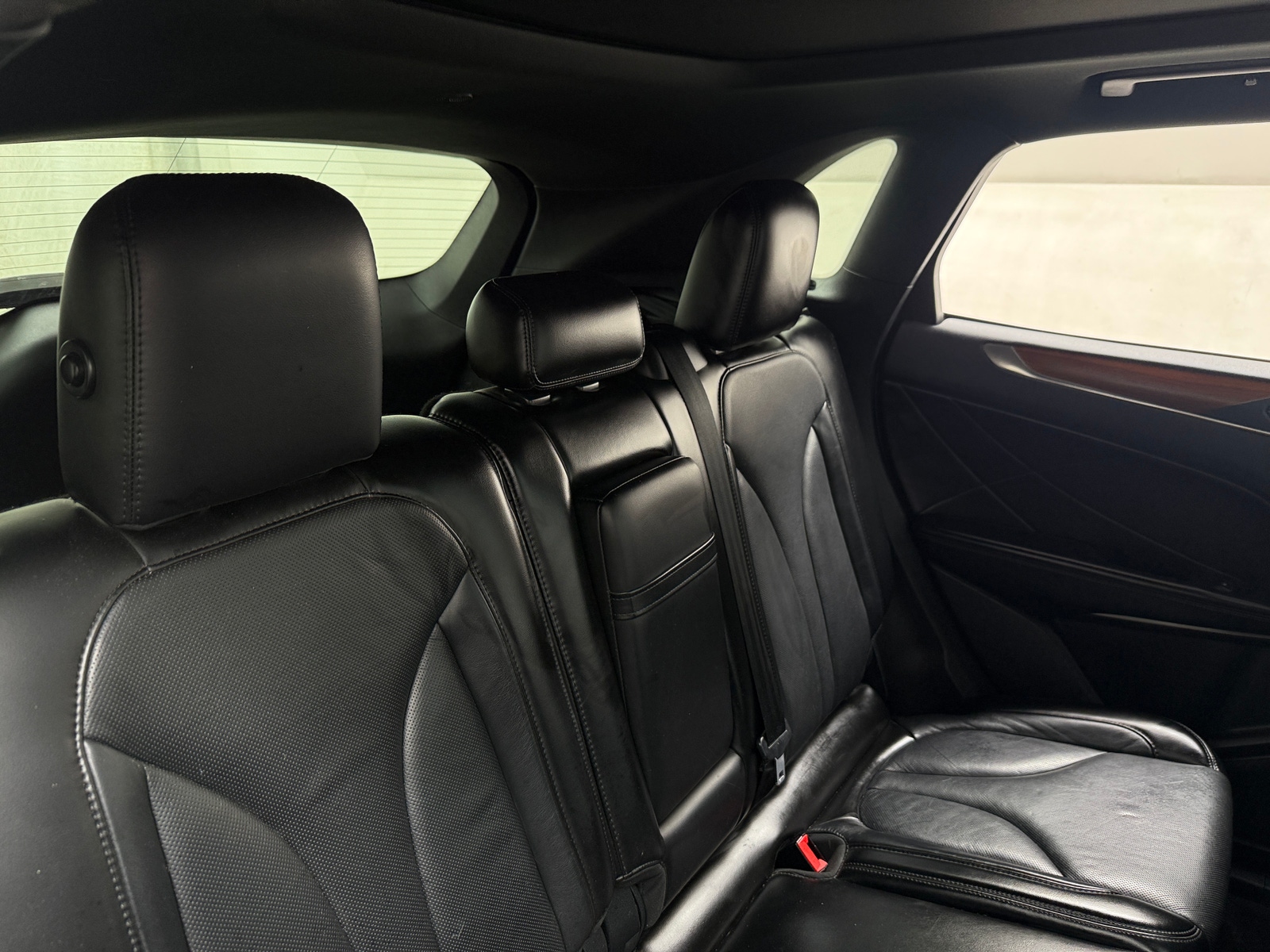 Thumbnail: 2017 Lincoln MKC - 5