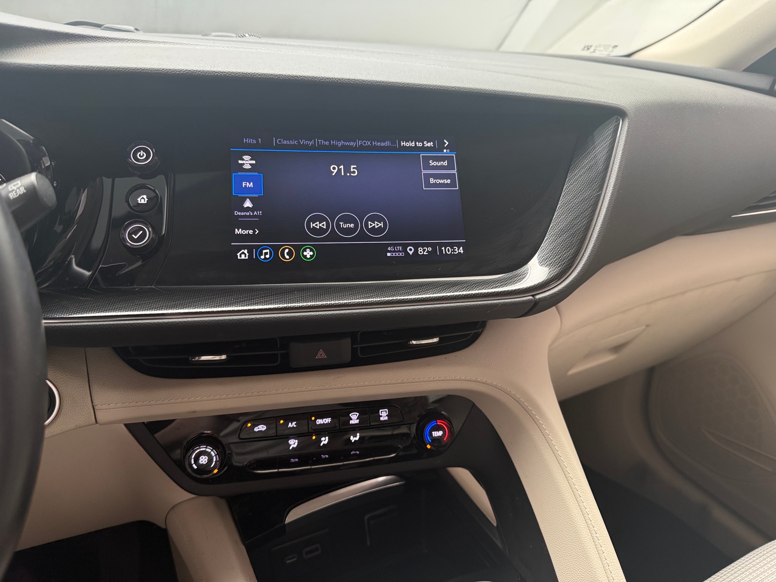 Thumbnail: 2022 Buick Envision - 4