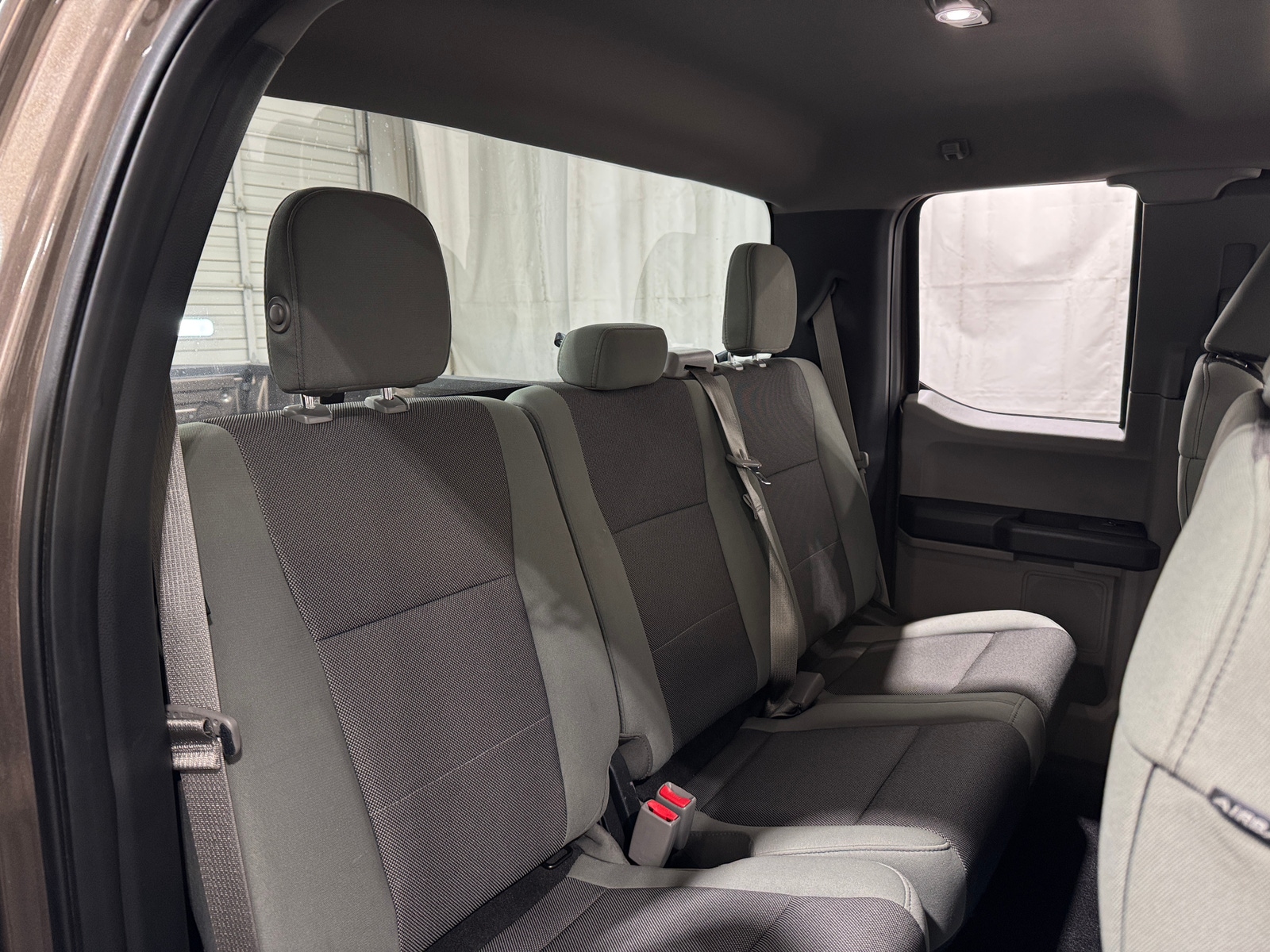Thumbnail: 2017 Ford Econoline - 6