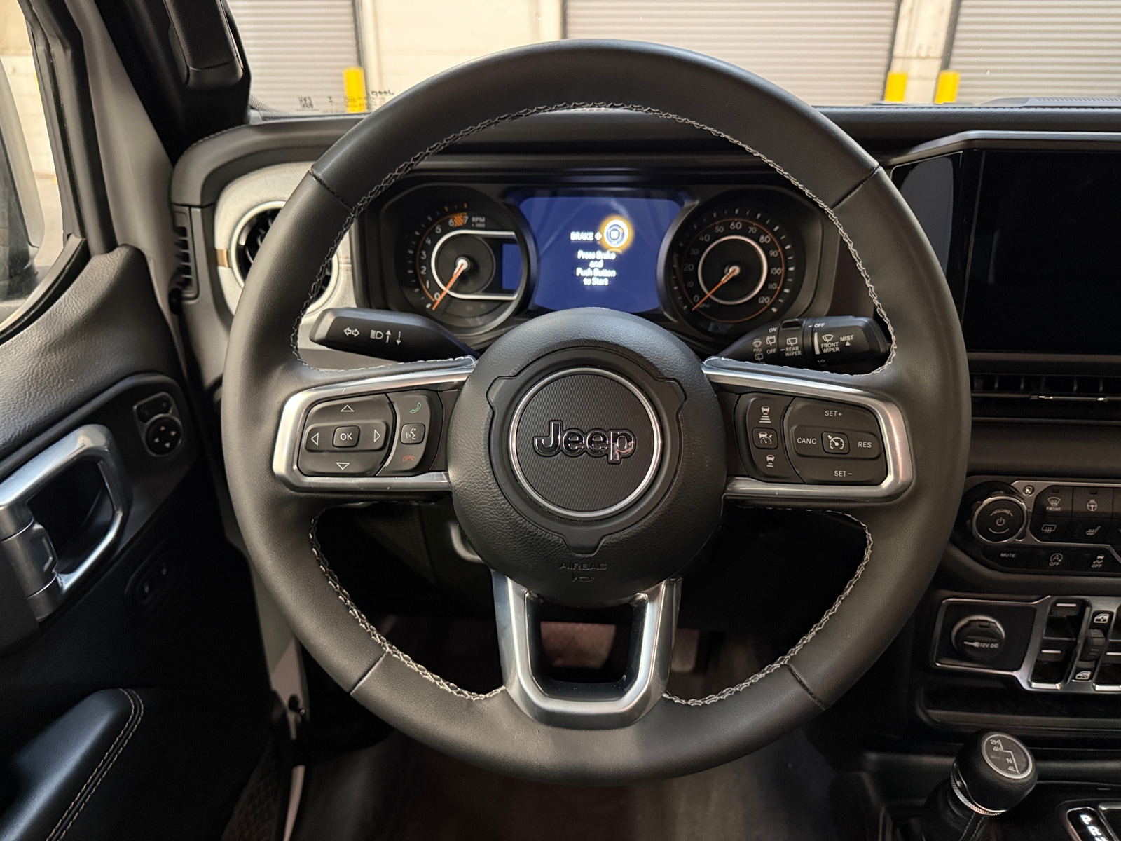 Thumbnail: 2025 Jeep Wrangler - 5
