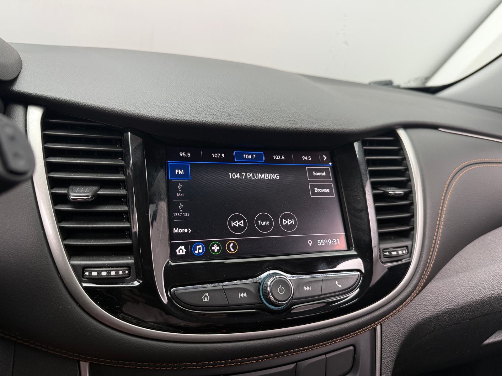 Thumbnail: 2020 Chevrolet Trax - 4