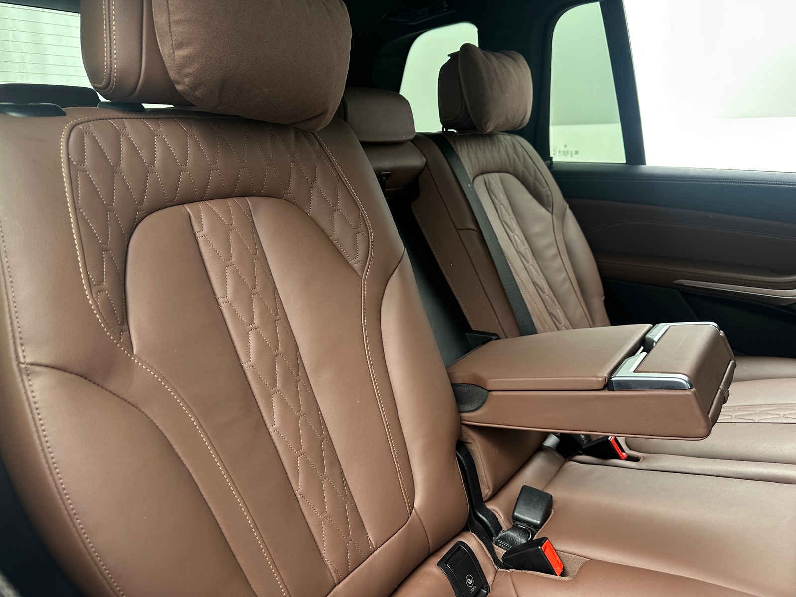 Thumbnail: 2025 BMW X7 - 5