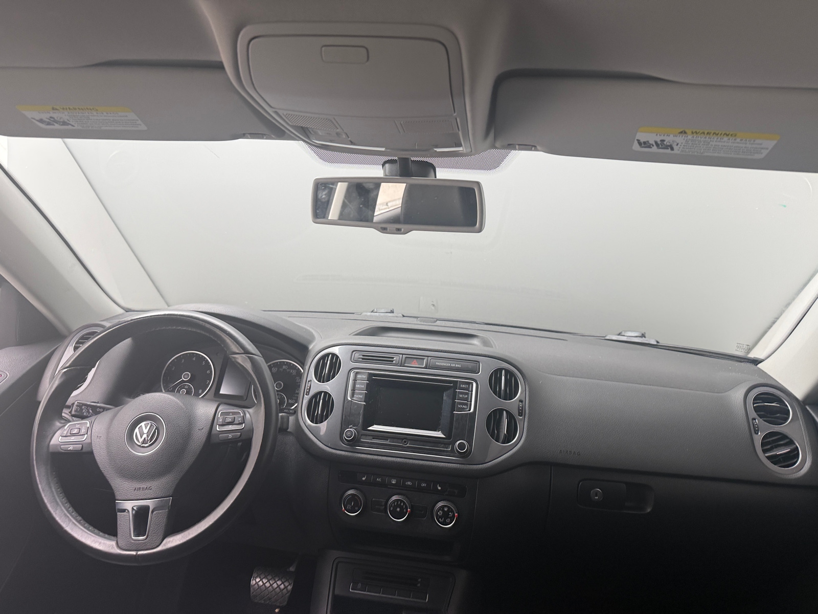 Thumbnail: 2016 Volkswagen Tiguan - 3