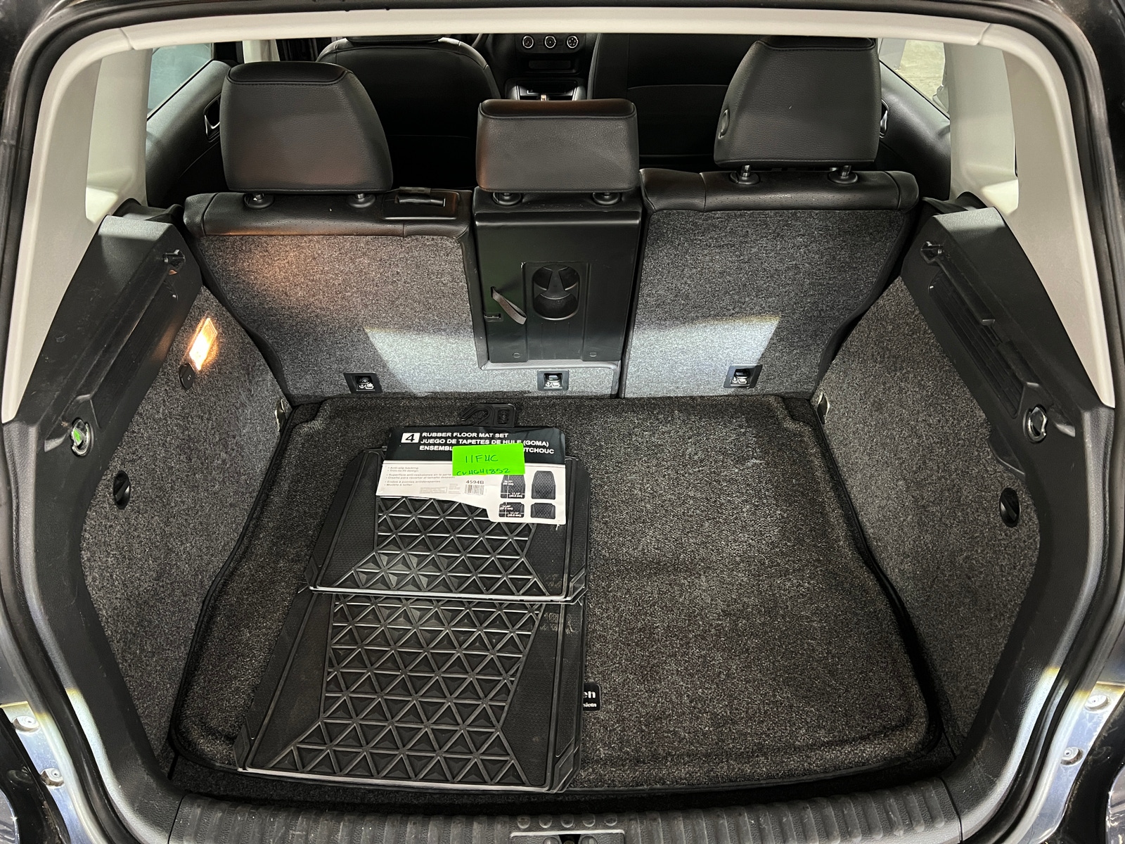 Thumbnail: 2016 Volkswagen Tiguan - 7