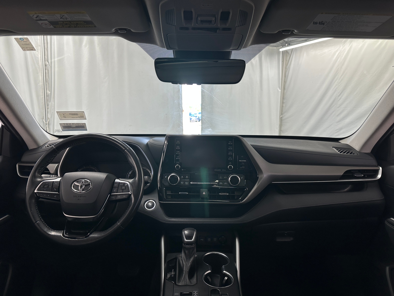 Thumbnail: 2021 Toyota Highlander - 2