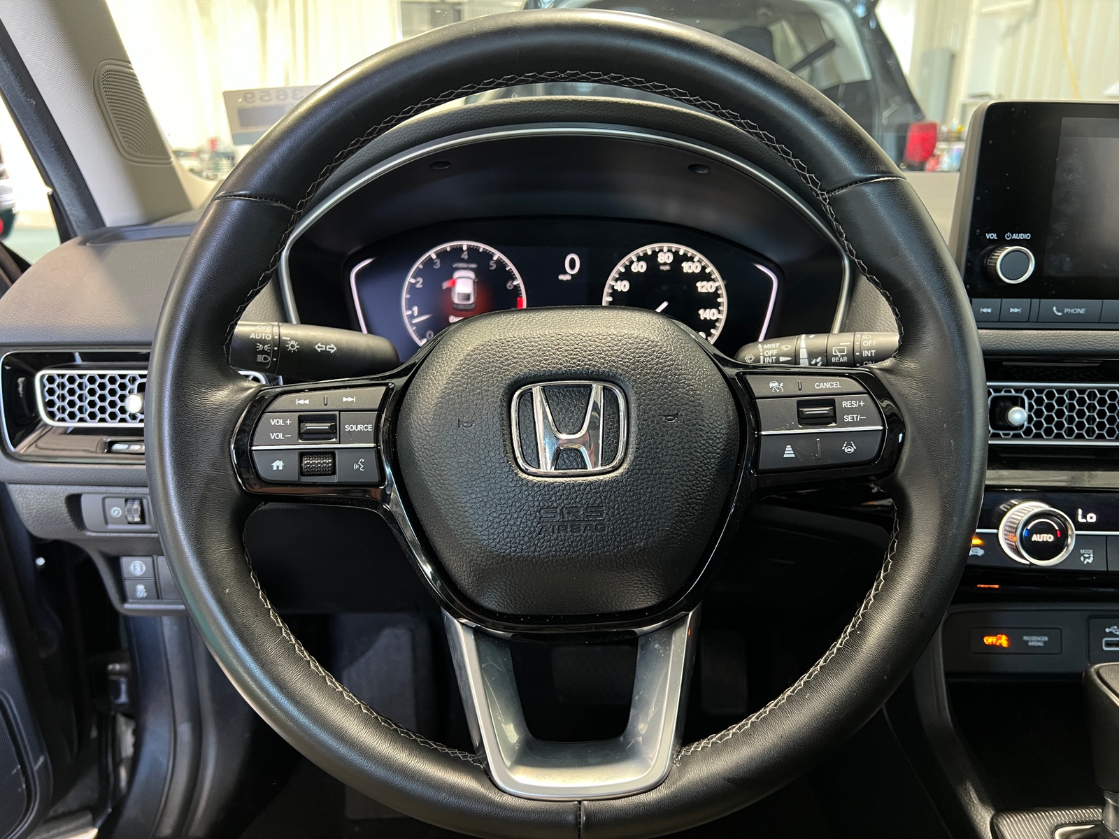 Thumbnail: 2024 Honda Civic - 4