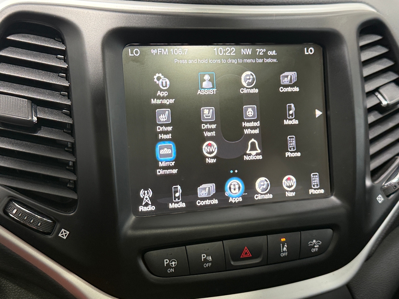 Thumbnail: 2018 Jeep Cherokee - 3