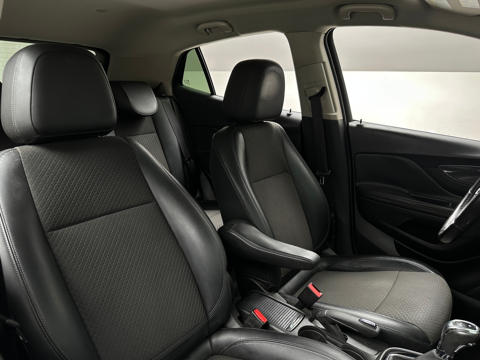 Thumbnail: 2019 Buick Encore - 2