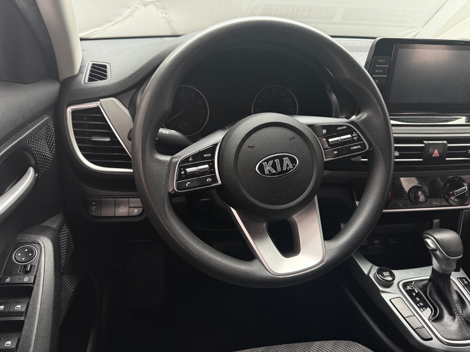 Thumbnail: 2021 Kia Seltos - 5