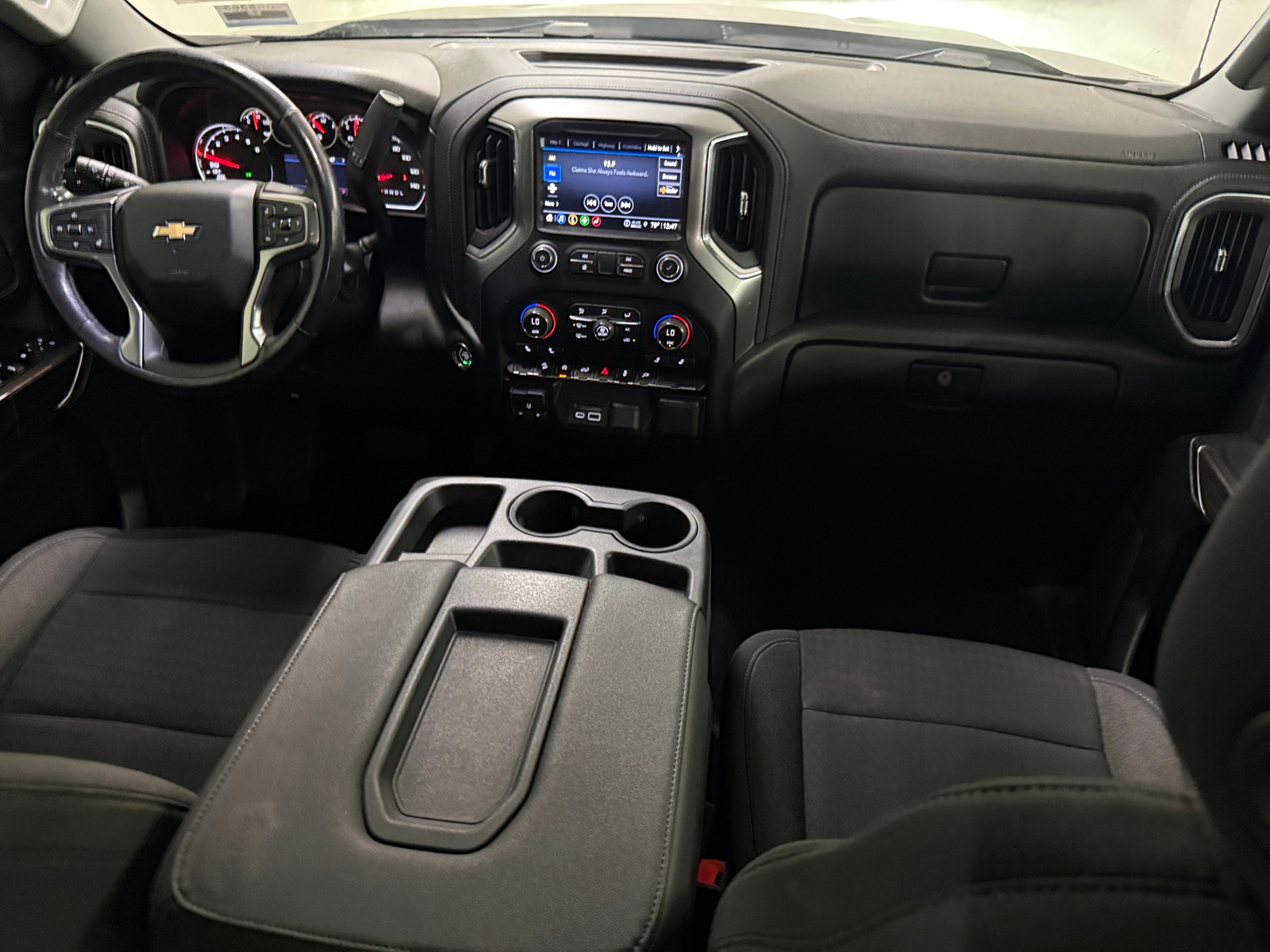 Thumbnail: 2021 Chevrolet Silverado 1500 - 3