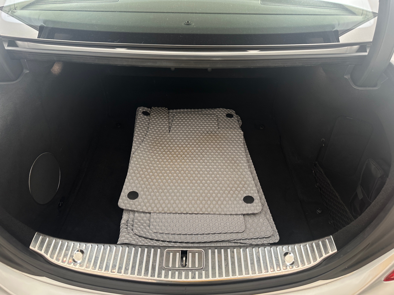 Thumbnail: 2016 Mercedes-Benz S-Class - 6