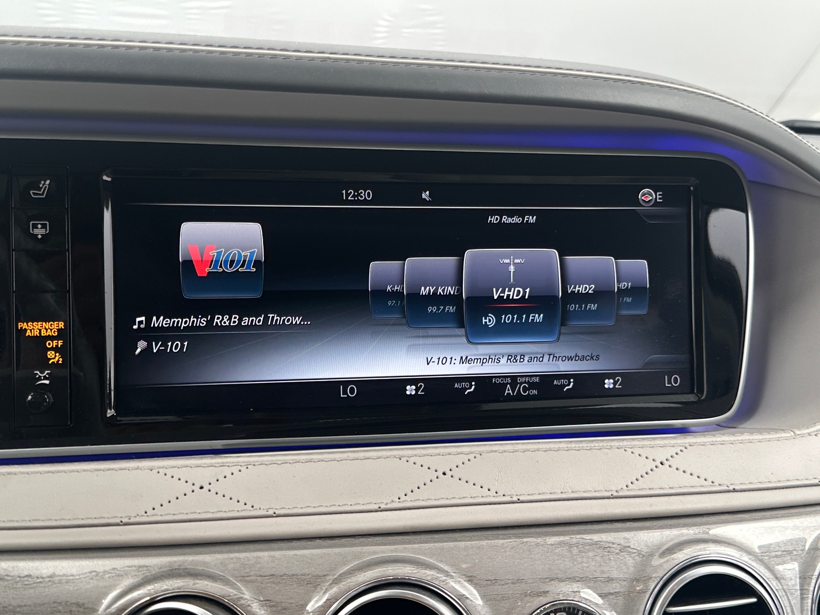 Thumbnail: 2016 Mercedes-Benz S-Class - 3