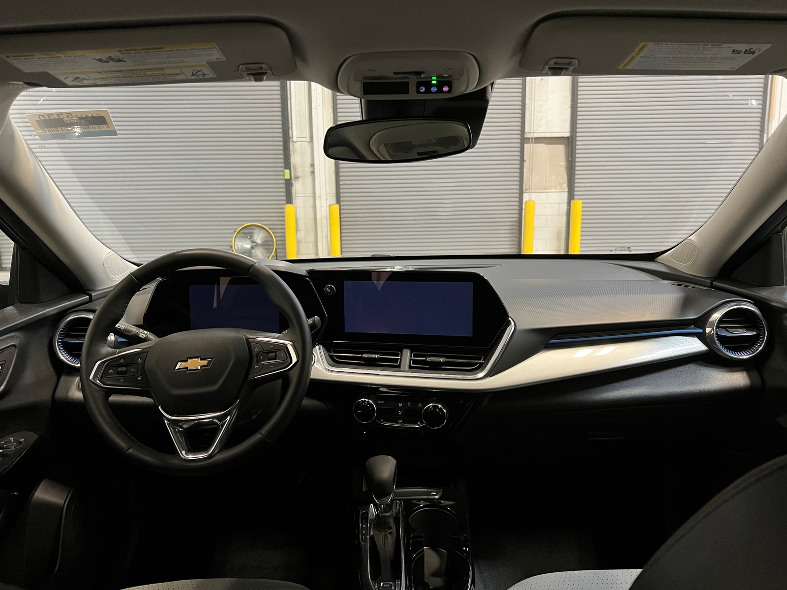 Thumbnail: 2025 Chevrolet Trax - 3