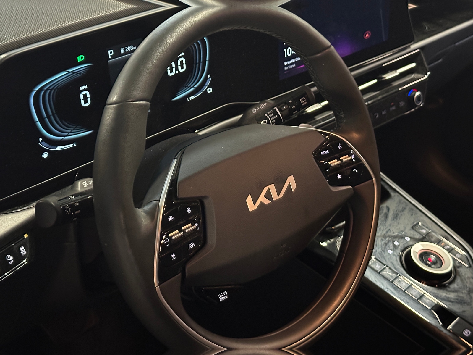 Thumbnail: 2023 Kia Niro - 5