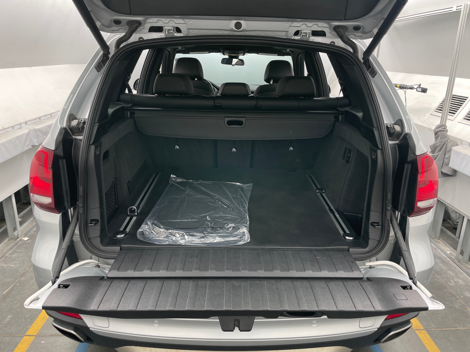 Thumbnail: 2018 BMW X5 - 6