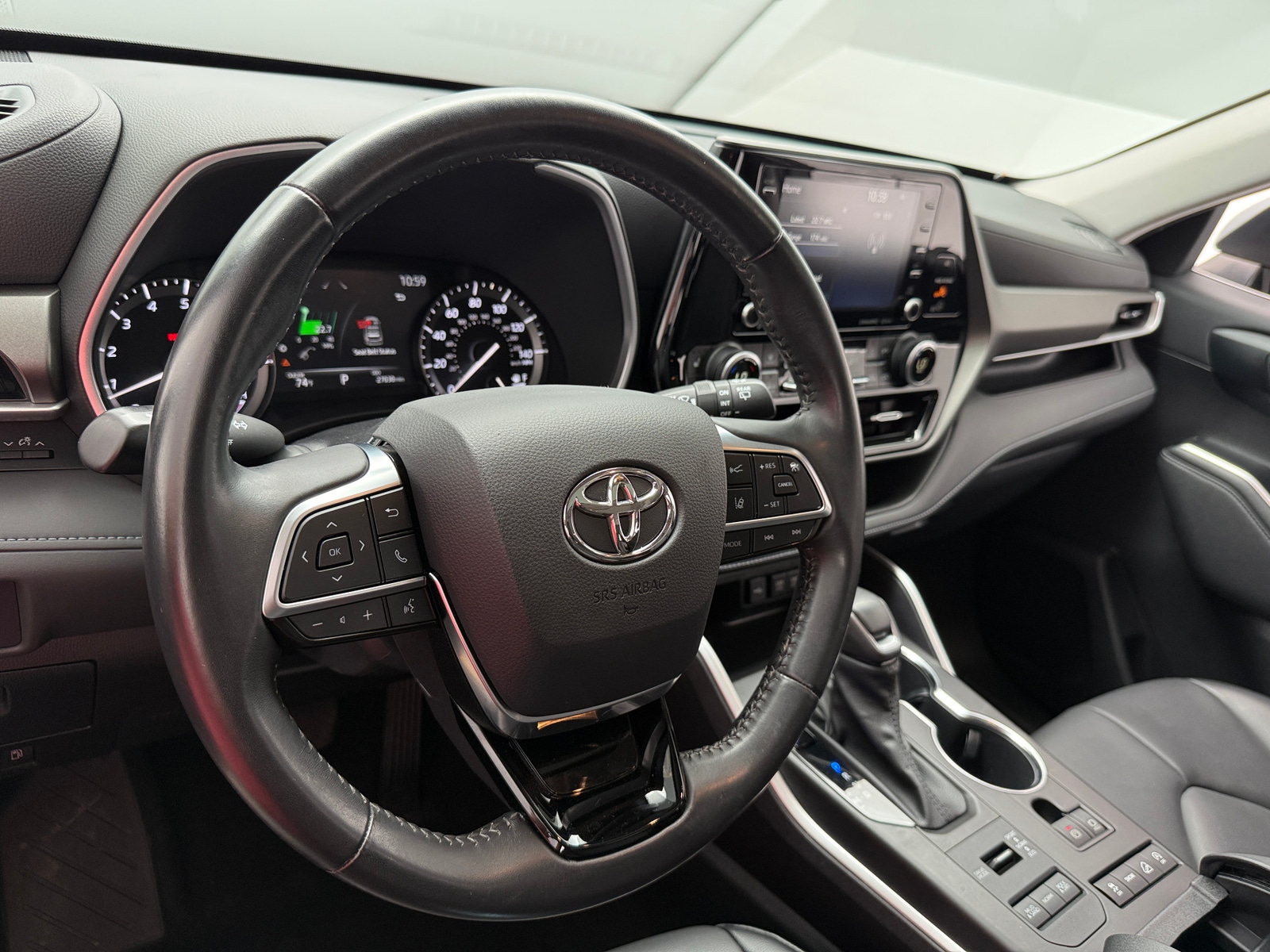Thumbnail: 2021 Toyota Highlander - 5