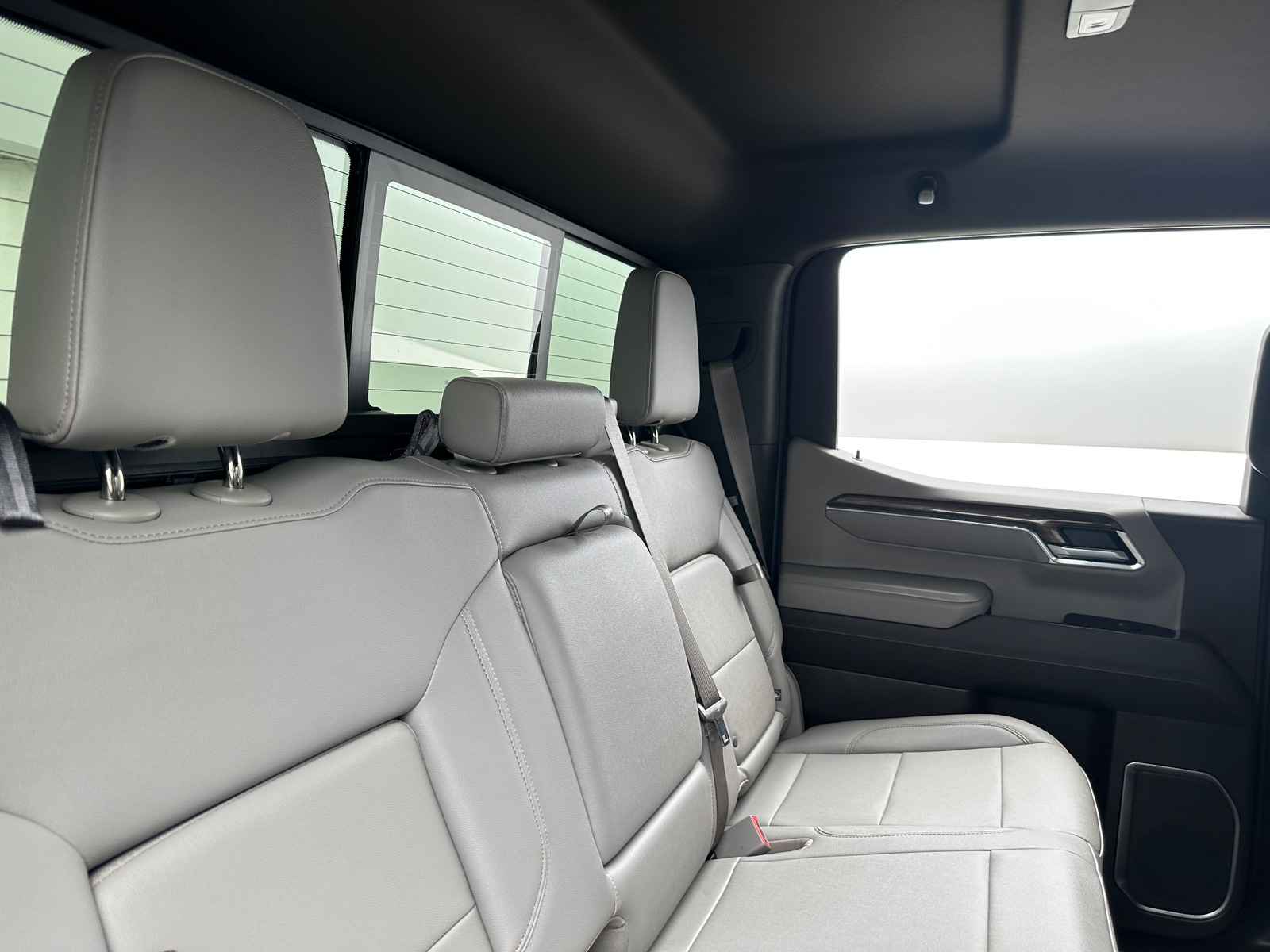 Thumbnail: 2024 Chevrolet Silverado 1500 - 5