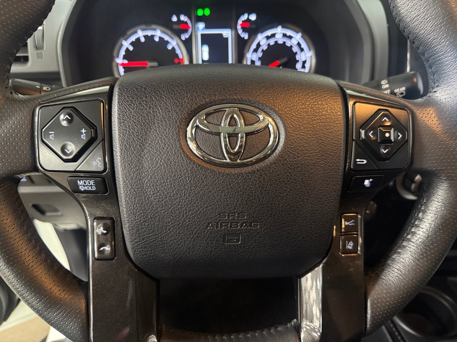 Thumbnail: 2022 Toyota 4Runner - 4