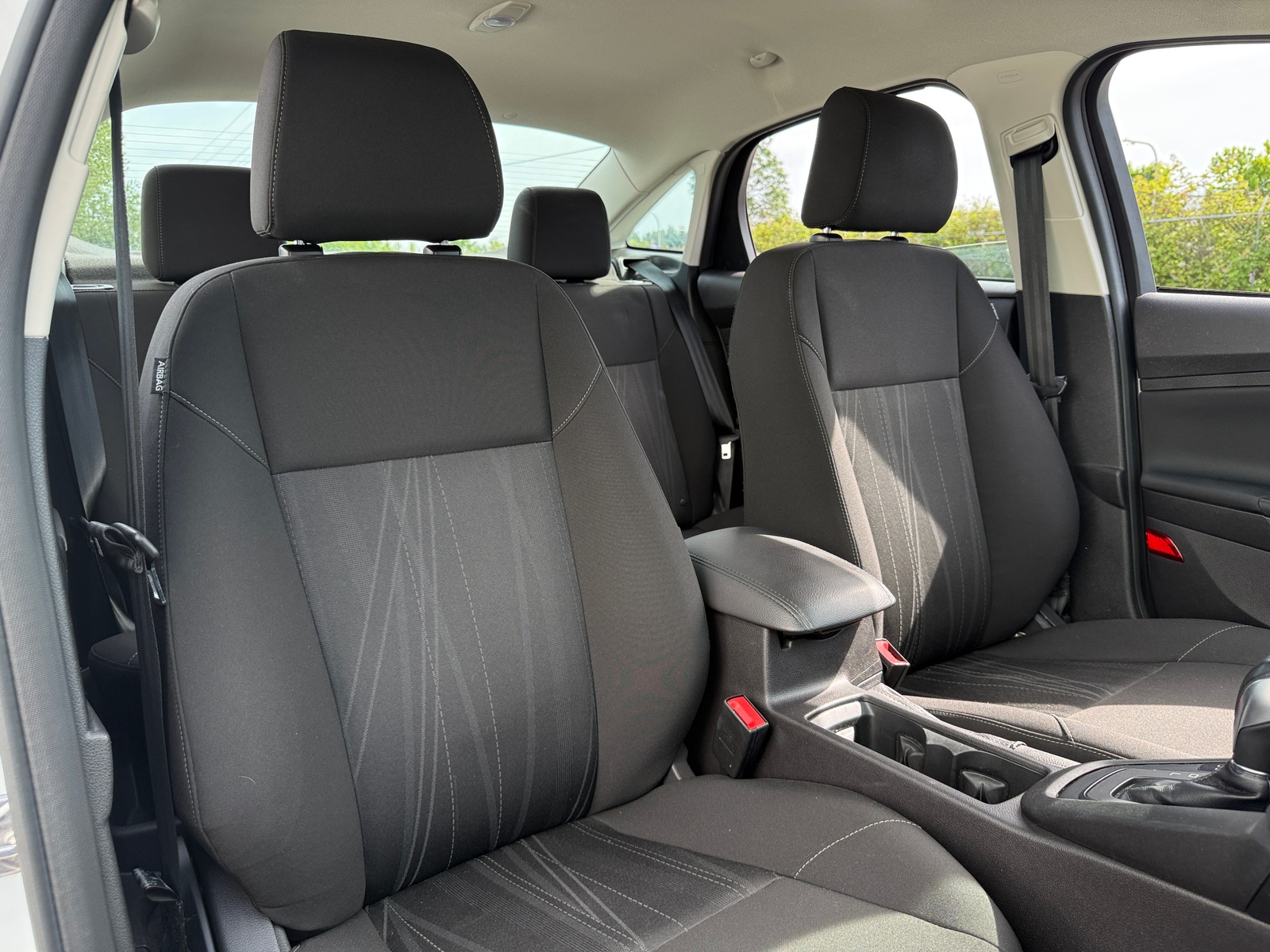 Thumbnail: 2015 Ford Focus - 2