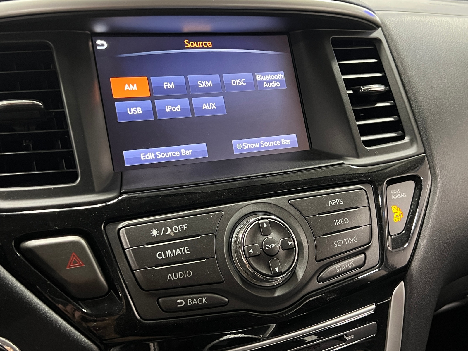 Thumbnail: 2019 Nissan Pathfinder - 4