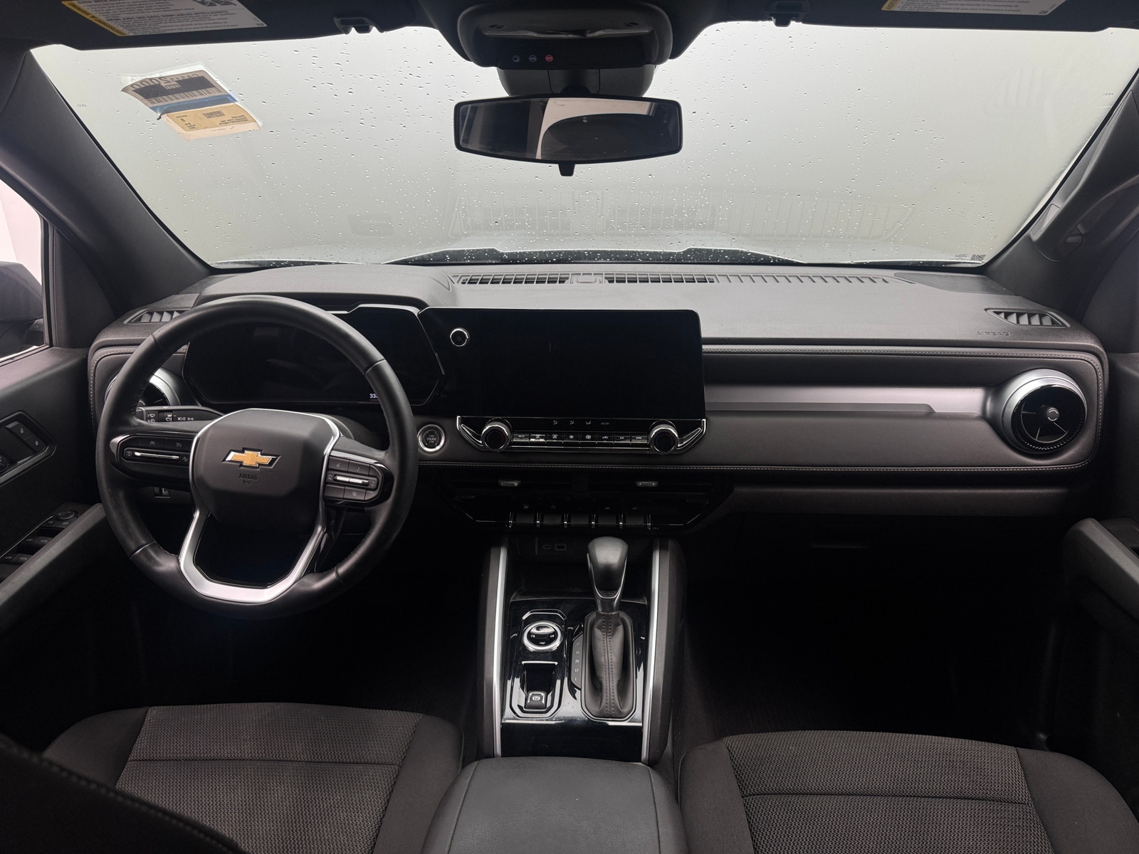 Thumbnail: 2023 Chevrolet Colorado - 3