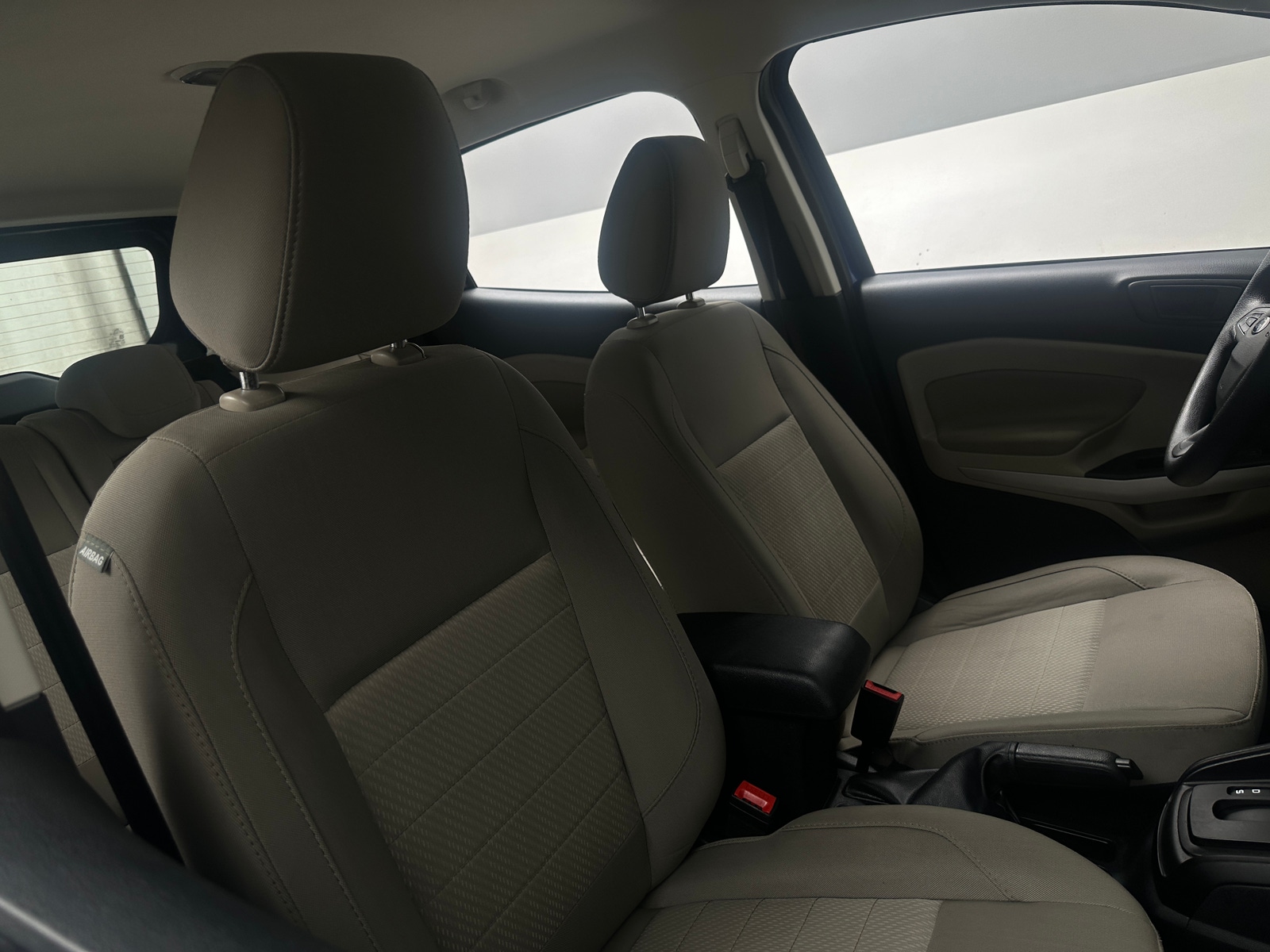 Thumbnail: 2022 Ford EcoSport - 2