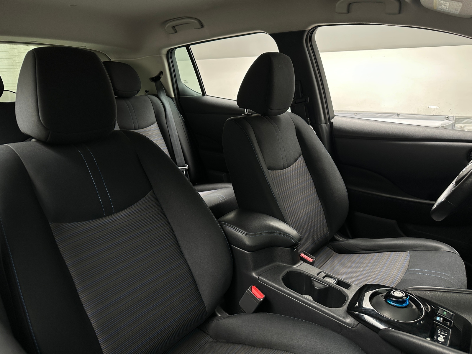 Thumbnail: 2020 Nissan Leaf - 2