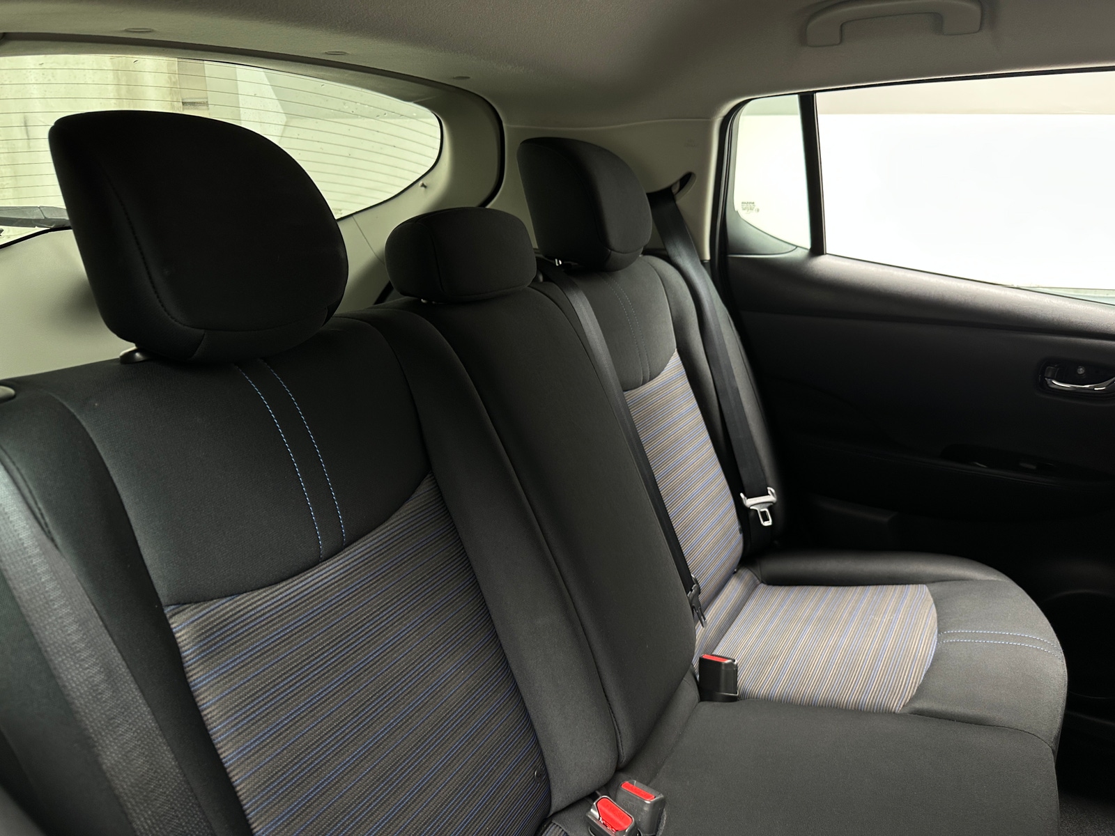 Thumbnail: 2020 Nissan Leaf - 6