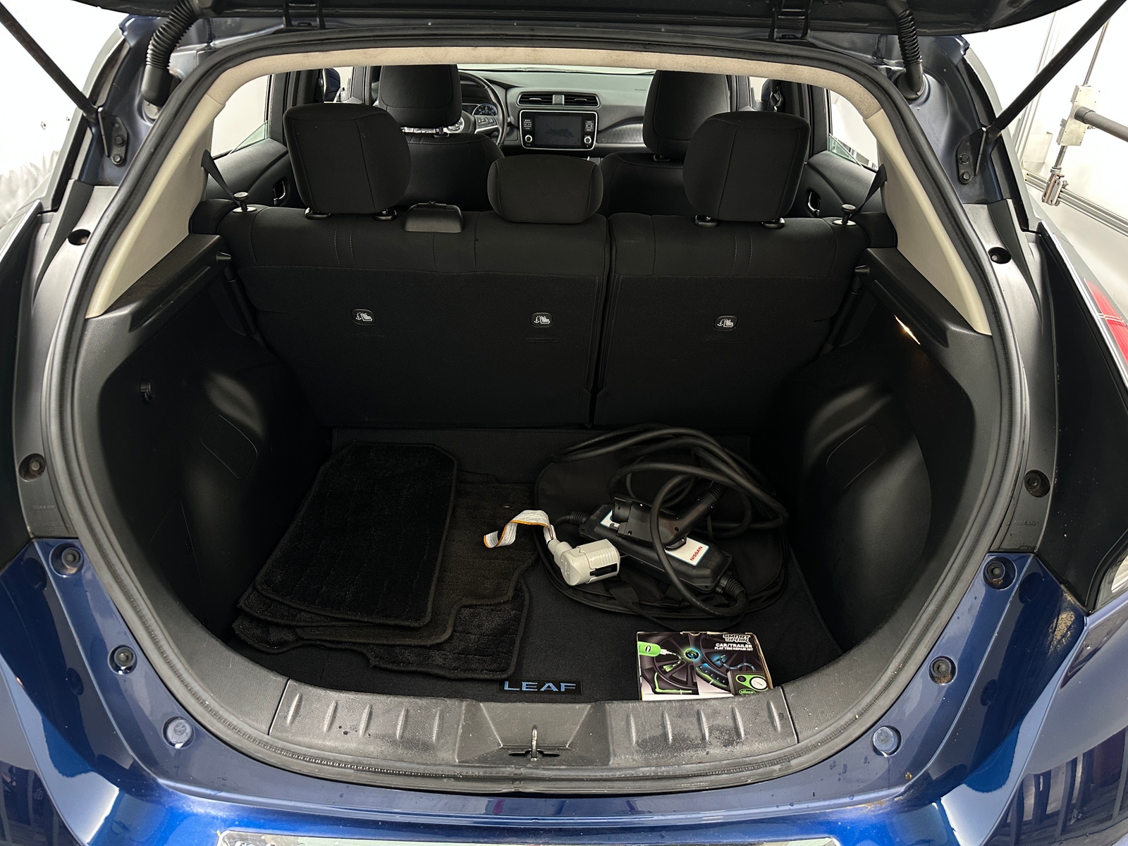 Thumbnail: 2020 Nissan Leaf - 7