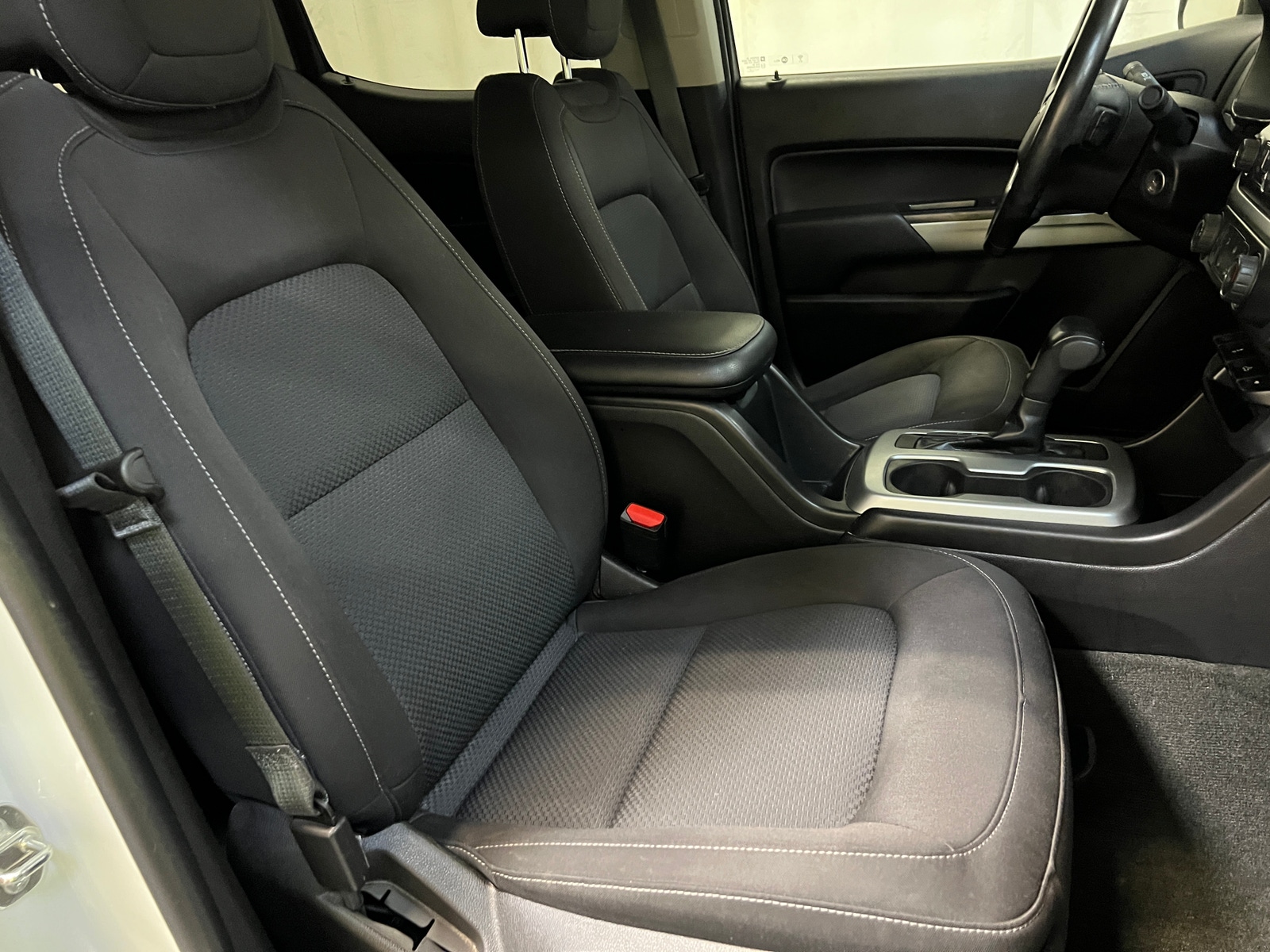 Thumbnail: 2017 Chevrolet Colorado - 2