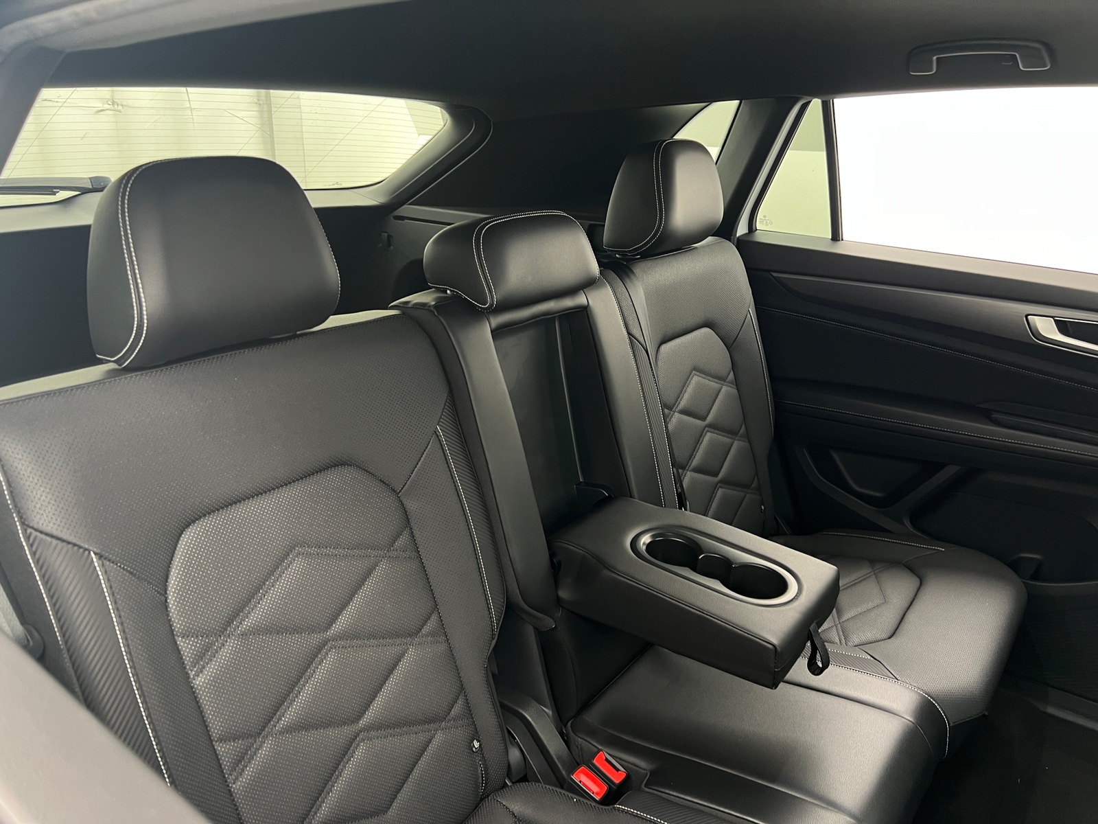 Thumbnail: 2024 Volkswagen Atlas - 5