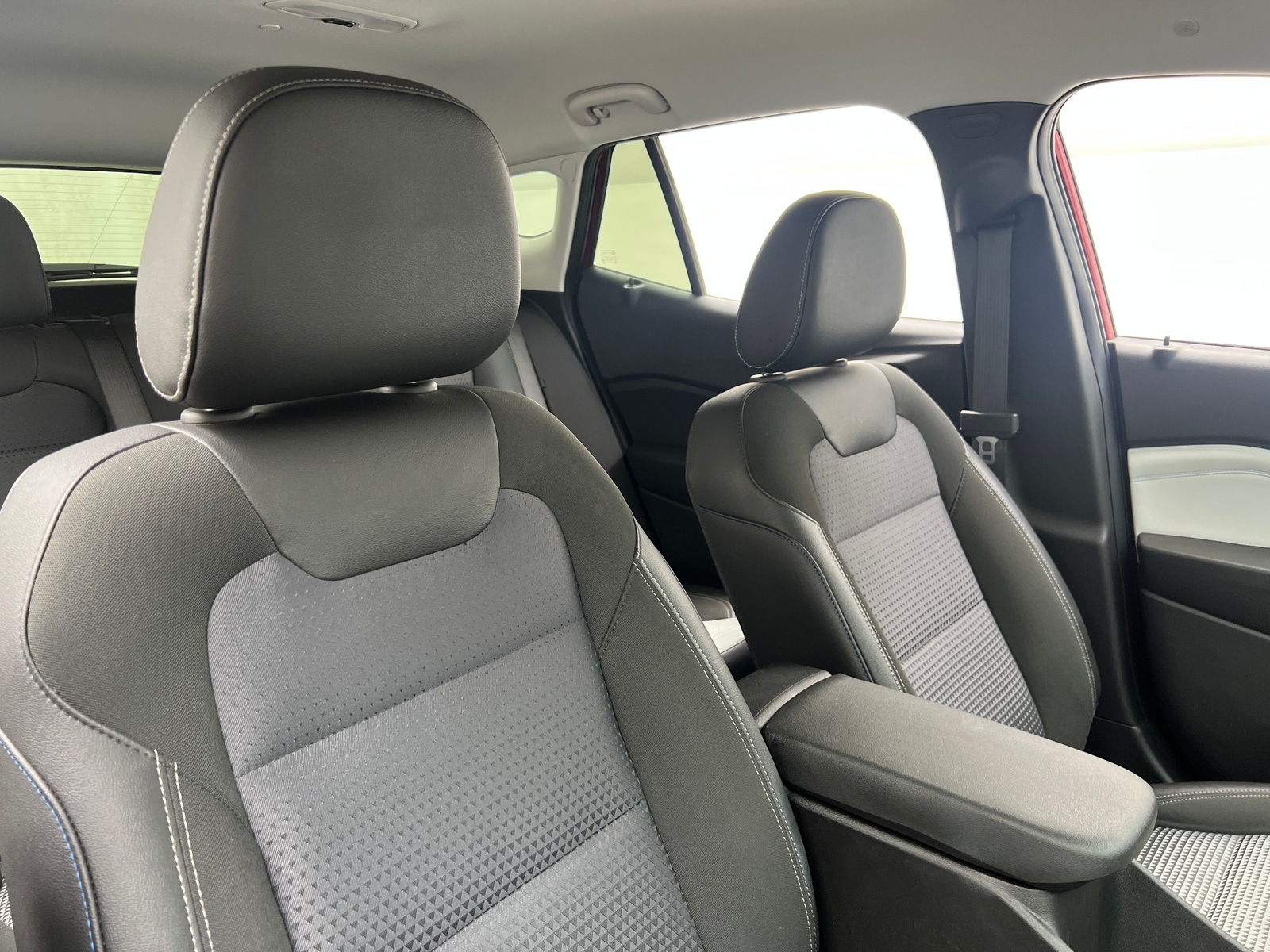 Thumbnail: 2025 Chevrolet Trax - 2