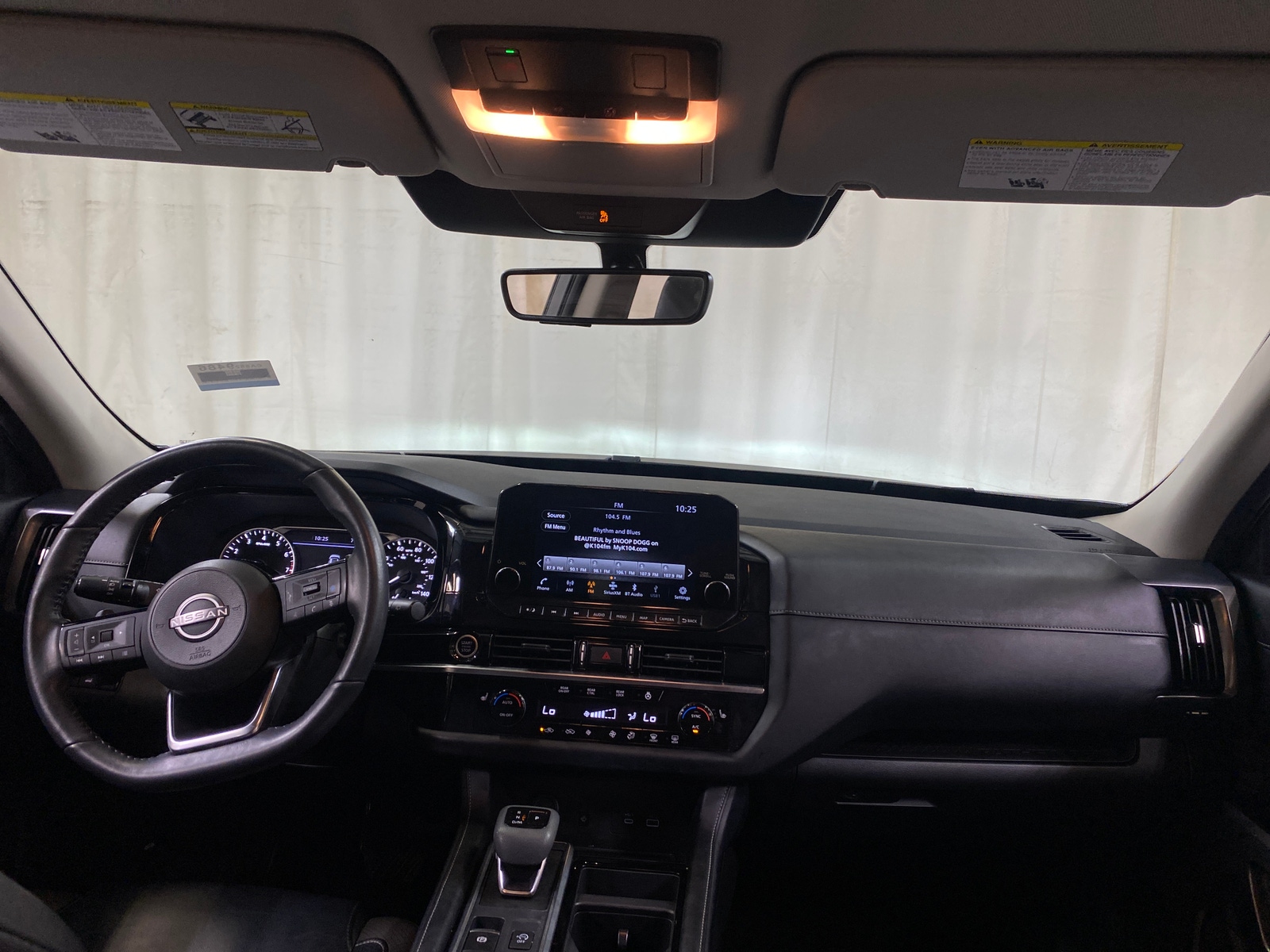 Thumbnail: 2023 Nissan Pathfinder - 2