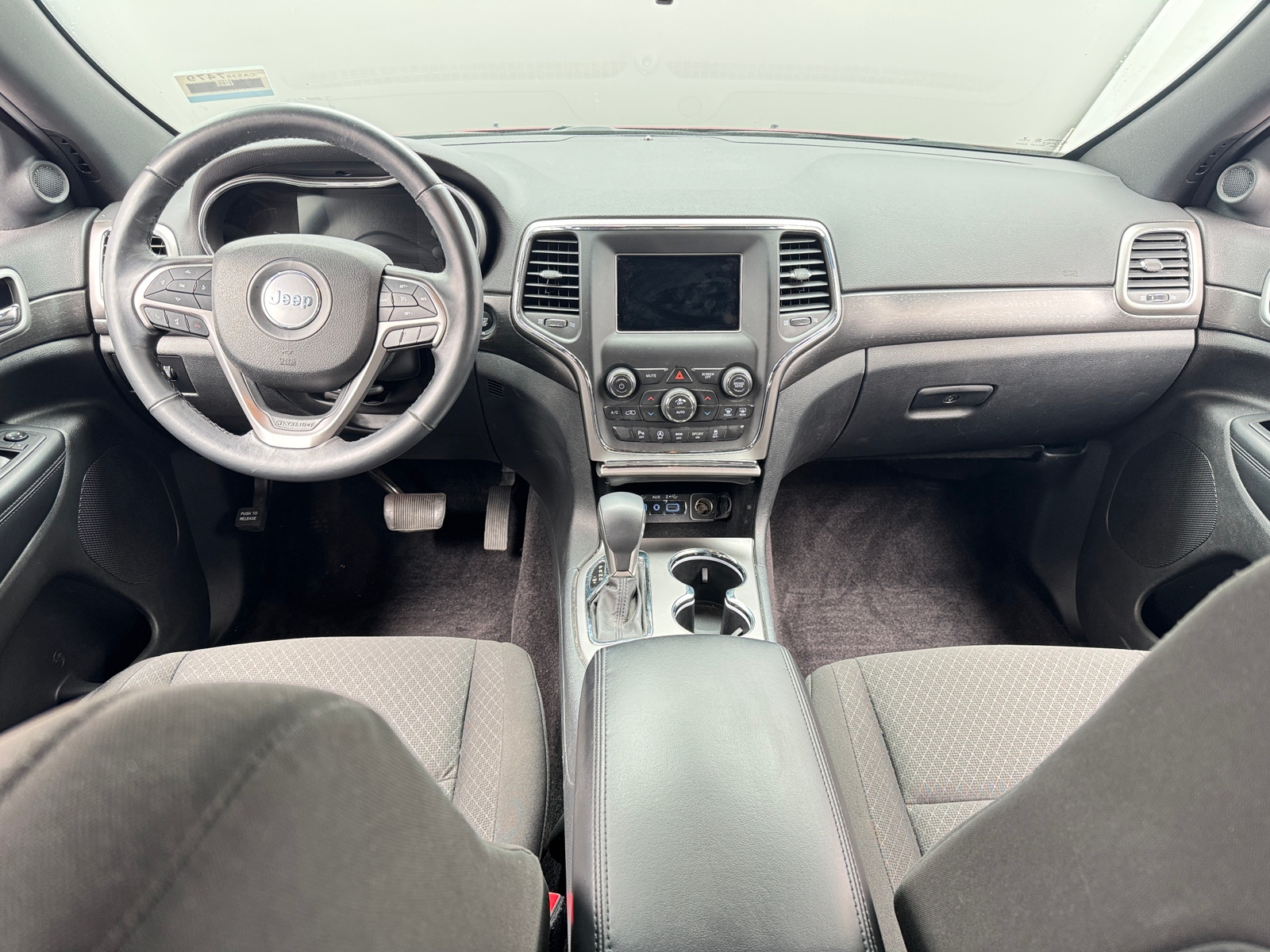 Thumbnail: 2018 Jeep Grand Cherokee - 3