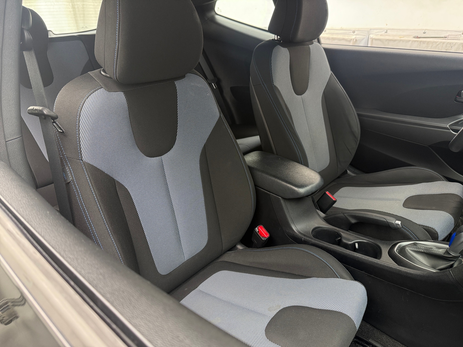 Thumbnail: 2019 Hyundai Veloster - 2
