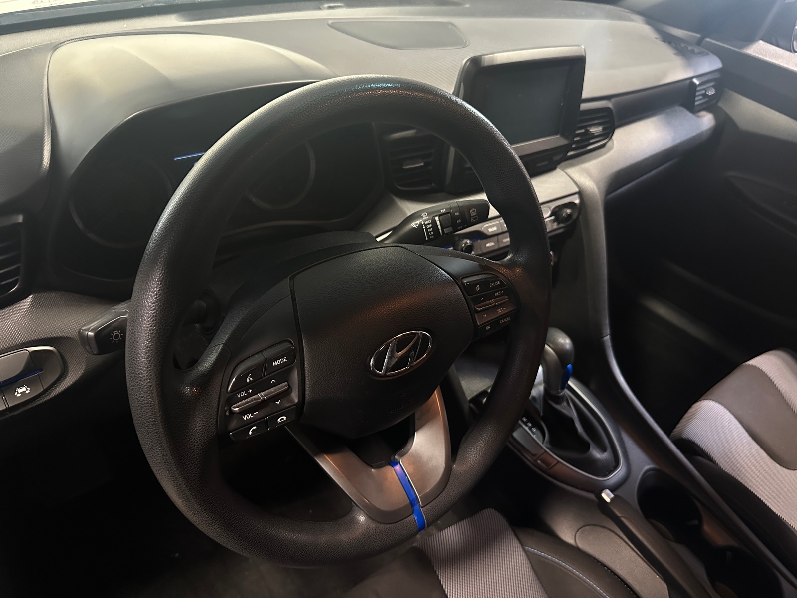 Thumbnail: 2019 Hyundai Veloster - 5