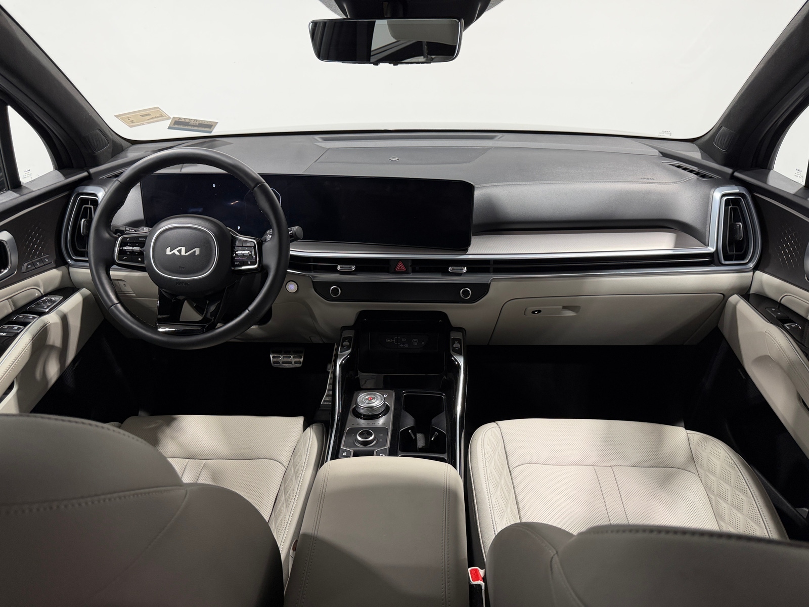 Thumbnail: 2025 Kia Sorento - 2