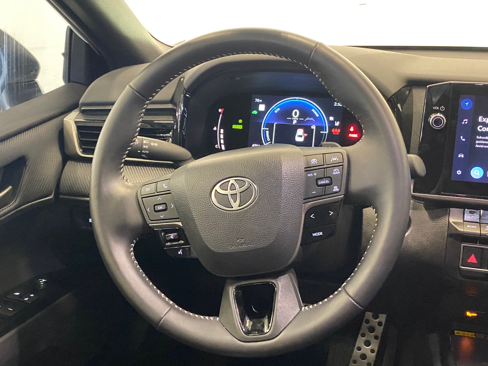 Thumbnail: 2025 Toyota Camry - 4