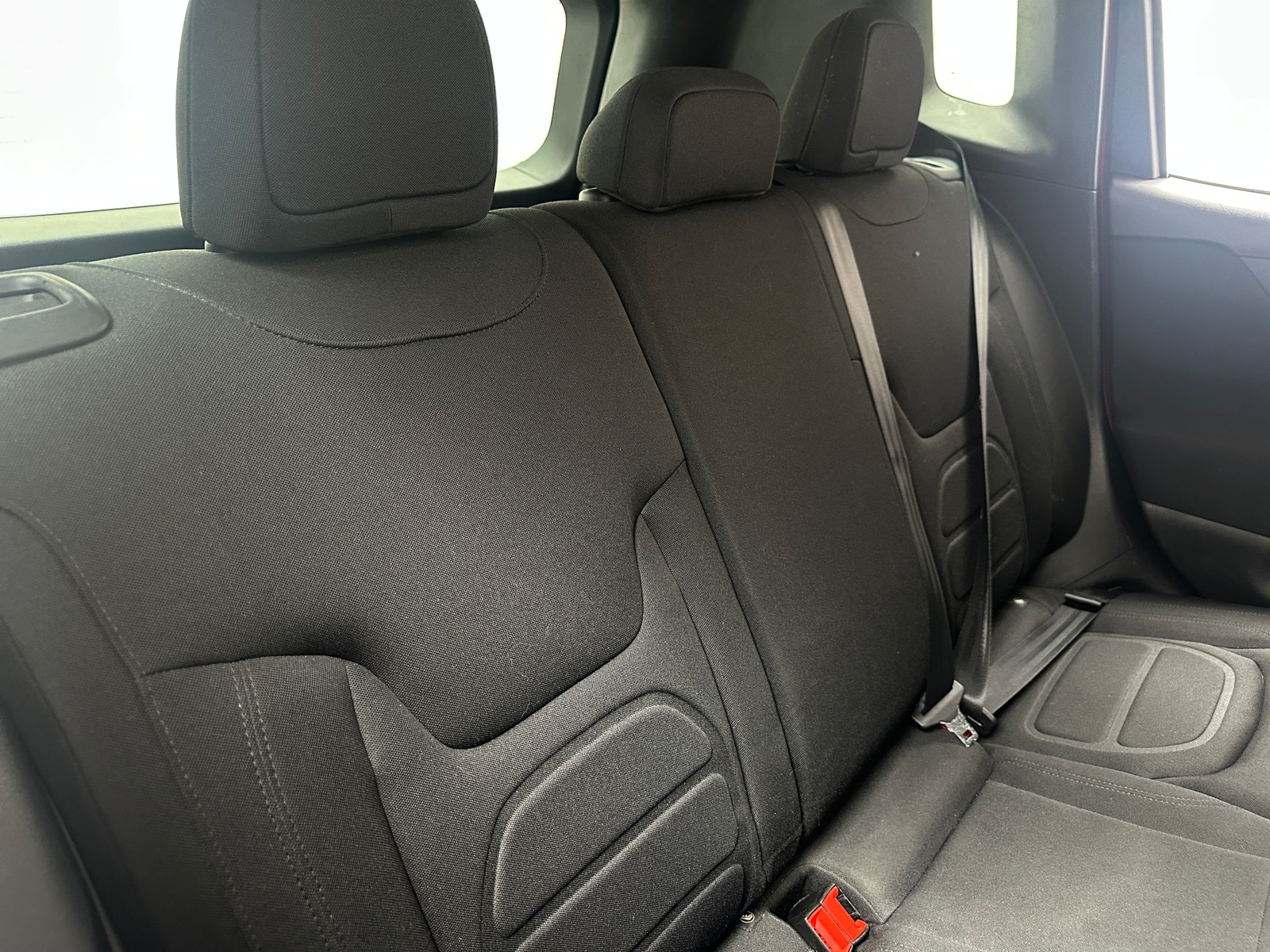 Thumbnail: 2018 Jeep Renegade - 6