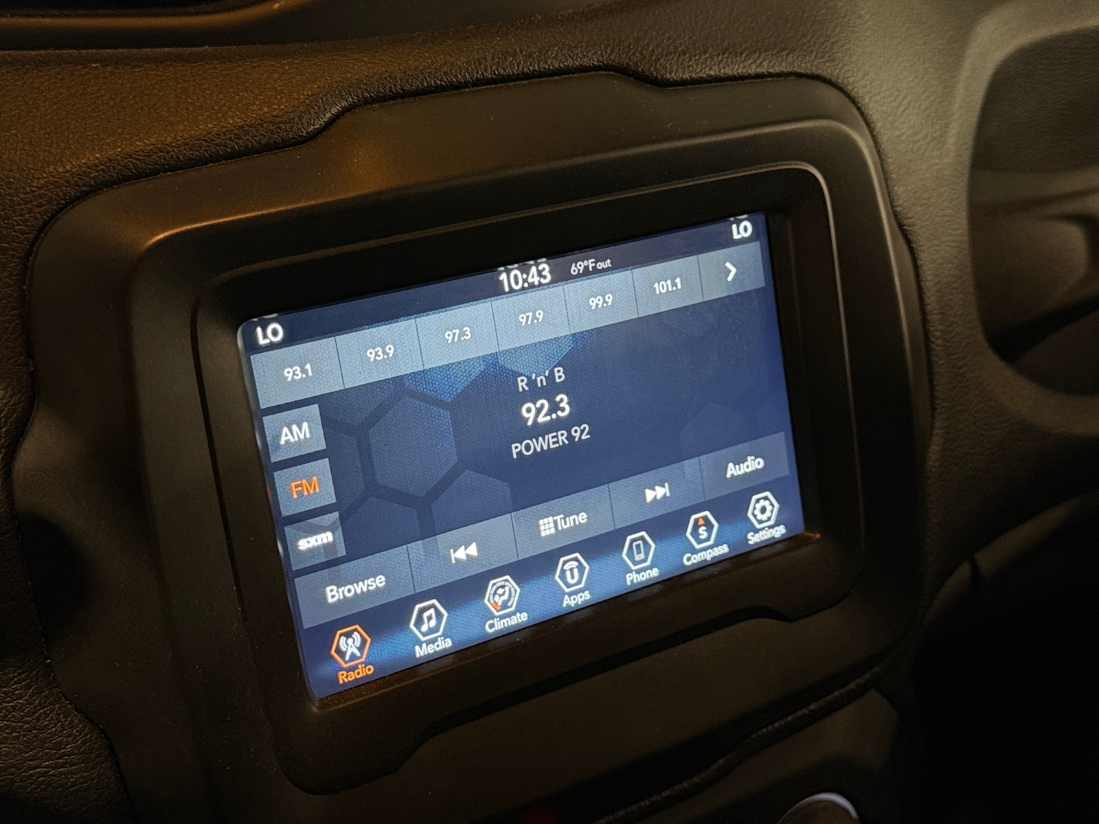 Thumbnail: 2018 Jeep Renegade - 4